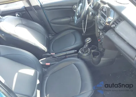 2015 Mini Hardtop Cooper z USA, uszkodzony, nr VIN WMWXS5C58FT833286